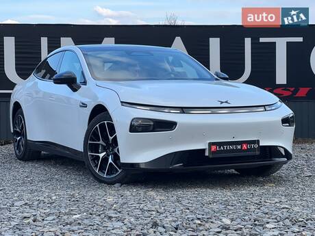 Xpeng P7 2023 в Ужгороде