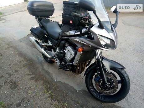 Yamaha FZS 1000 Fazer