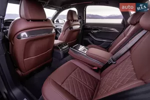 Индивидуальный комфорт - Новый Audi A8 D5 (FL) седан