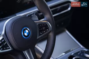 Технології в кермі - Новий  3 Series G20 (FL) седан