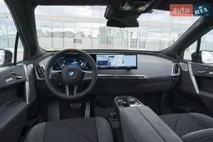 Мінімум кнопок — максимум функцій - Новий BMW iX i20 кросовер