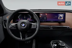  Кокпит премиального сегмента - Новый BMW iX i20 (FL) кроссовер