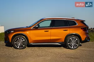 Динамика в каждом контуре - Новый BMW X1 U11 кроссовер