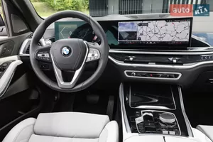 Технологичный кокпит - Новый BMW X5 G05 (FL) кроссовер
