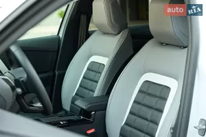 Комфорт нового уровня - Citroen C4 X 1 поколение (FL) фастбэк