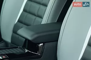 Точка опоры - Citroen C4 X 1 поколение (FL) фастбэк