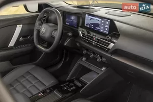 Продуманный минимализм - Новый  e-C4 1 поколение (FL) кроссовер-купе