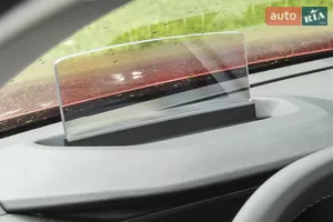 Фокус на безопасность - Новый  e-C4 1 поколение (FL) кроссовер-купе