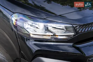 Четкость и выразительность взгляда - Новый Citroen SpaceTourer 1 поколение (FL) минивэн