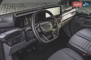 Легковий комфорт - Новий Ford Tourneo Custom 2 поколение мінівен