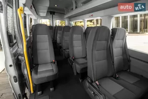 Простір та зручність - Новий Ford Transit 8 поколение (FL) мікроавтобус
