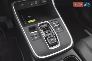 Без ривків - Новий Honda CR-V 6 поколение кросовер