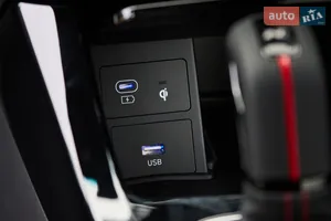 Зарядка на всі випадки - Новий Hyundai i30 3 поколение (FL) хетчбек