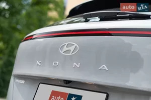 Пиксельная линия будущего - Новый Hyundai Kona 2 поколение кроссовер