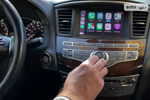 Інтеграція смартфона з Apple CarPlay
