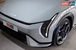 Инновационный электрический Kia EV4 - Kia EV4 1 поколение хэтчбек