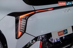 Современные LED-фары - Kia EV4 1 поколение хэтчбек