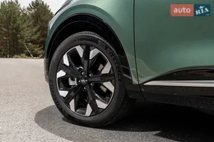  Агрессивные двухцветные диски - Новый  Sportage 5 поколение кроссовер