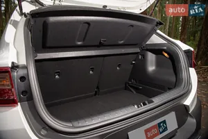 Практичный объём багажника - Новый  Stonic 1 поколение (FL) кроссовер