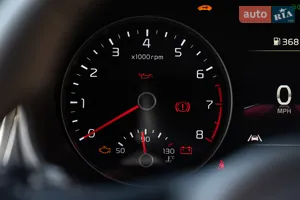 Информативная приборная панель - Новый  Stonic 1 поколение (FL) кроссовер