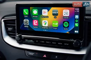  Сучасна інтеграція смартфонів - Новий Kia XCeed 1 поколение (FL) кросовер