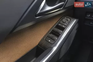 Контроль, эстетика, осязание премиум - Новый Lexus GX 3 поколение внедорожник