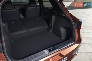 Компактний, але не обмежений - Новий  LBX 1 поколение кросовер