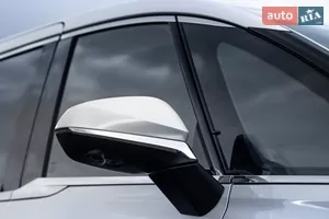 Дзеркала з високими технологіями - Новий  LM 2 поколение мінівен