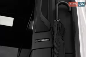 Турбота в деталях - Новий  LM 2 поколение мінівен