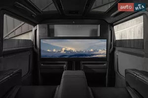 Мобільний кінозал на колесах - Новий  LM 2 поколение мінівен