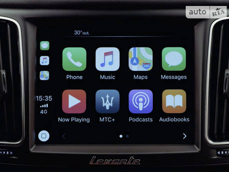 Поддержка систем Apple CarPlay и Android Auto через USB-кабель