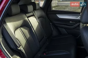 Більше простору  - Новий Mazda CX-60 1 поколение позашляховик