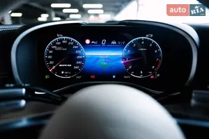 Дисплей в стиле AMG - Новый Mercedes-Benz AMG GT C192 купе