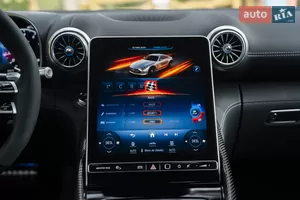 Персонализируйте свою поездку - Новый Mercedes-Benz AMG GT C192 купе