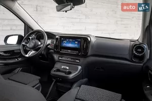 Все для комфорту - Новий Mercedes-Benz Vito W447 (FL) мінівен