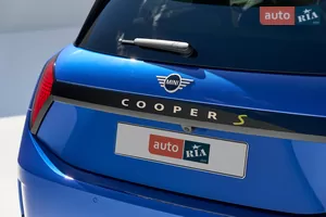 Взгляд назад - Новый MINI Cooper F65/F66 хэтчбек