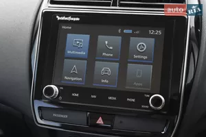 Информационно-развлекательная система - Новый Mitsubishi ASX 2 поколение кроссовер