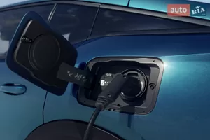 Підключай — і вперед - Новий Peugeot 408 3 поколение ліфтбек