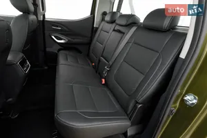 Удобное заднее сиденье - Новый Peugeot Landtrek 1 поколение (FL) пикап