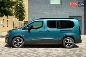 Лаконичная форма - Новый  Rifter 1 поколение (FL) минивэн