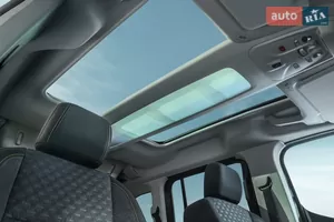 Окно в небо - Новый  Rifter 1 поколение (FL) минивэн