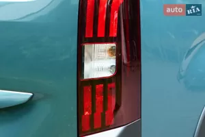 Современная визитка - Новый  Rifter 1 поколение (FL) минивэн