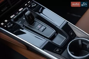 Сучасні рішення - Новий Porsche 911 992 (FL) купе