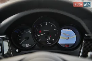 Панель приладів Porsche Macan - Новий Porsche Macan 95B (2nd FL) кросовер