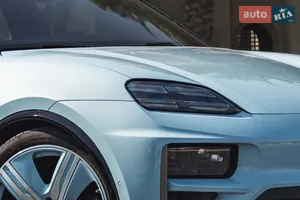 Витончені передні фари - Новий Porsche Macan 2 поколение кросовер