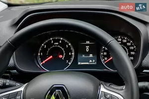 Приборная панель Taliant: четко, лаконично, информативно - Новый Renault Taliant 1 поколение седан