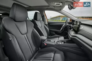 Эргономика и поддержка - Новый Skoda Octavia 4 поколение/A8 (FL) универсал