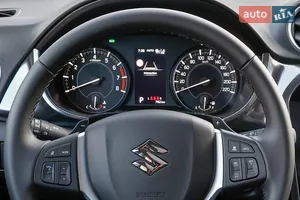 Цифровой дисплей приборной панели - Новый Suzuki Vitara 2 поколение (2nd FL) кроссовер