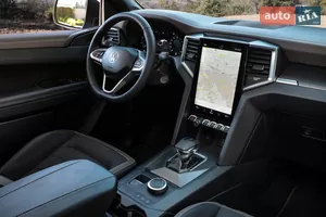 Салон лідера - Новий Volkswagen Amarok 2 поколение пікап