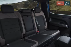 Місця вистачить усім - Новий Volkswagen Amarok 2 поколение пікап